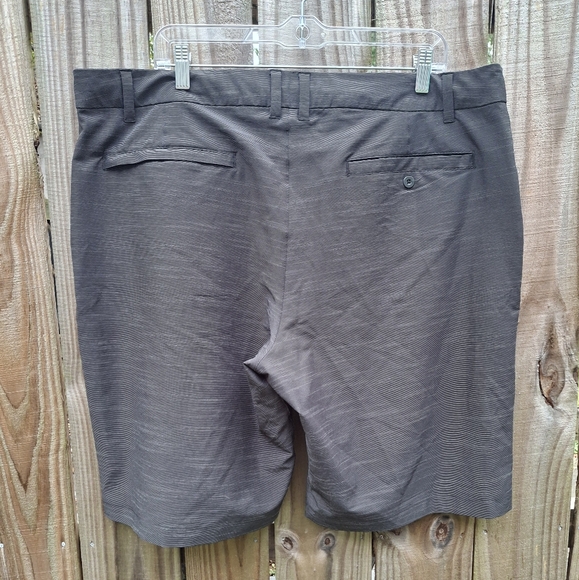 Hang Ten Men's Charcoal Flat Front Shorts - Picture 3 of 5